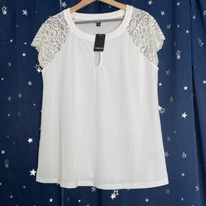 Torrid White‎ Lace Sleeve Keyhole Top Blouse NWT M/L
